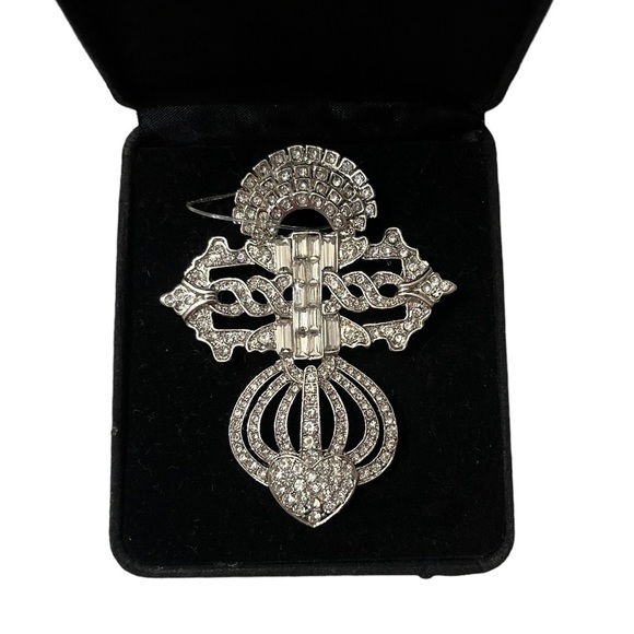 Unique TEN79LA Rhinestone Brooch - Sparkling Statement Pin - Picture 1 of 4
